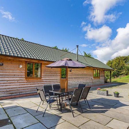 Ploony Hill Lodge Bleddfa Exterior photo